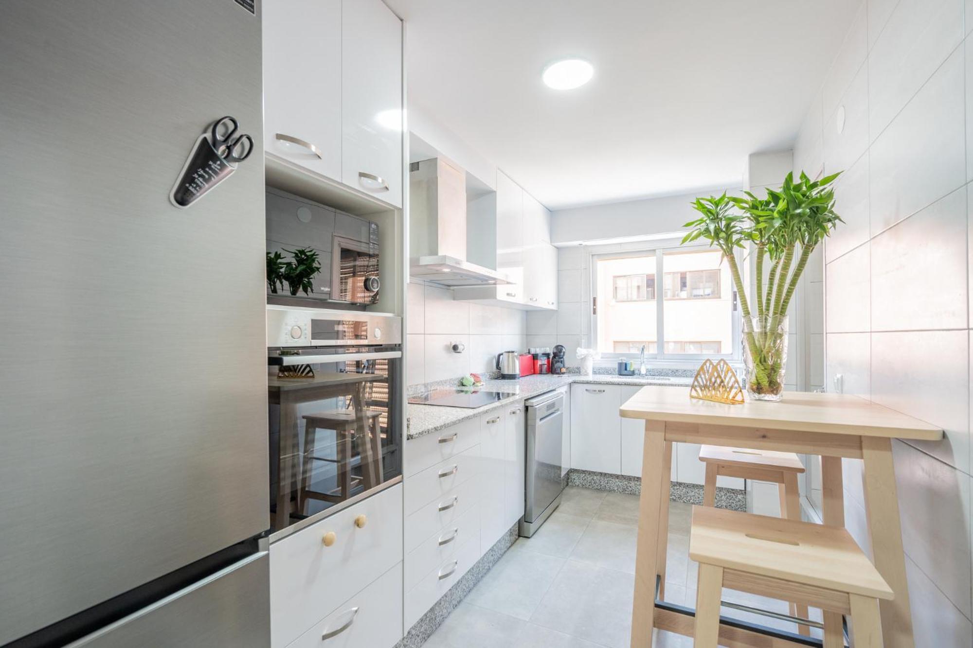 Apartamento Familiar En Avenida Del Puerto Walencja Zewnętrze zdjęcie