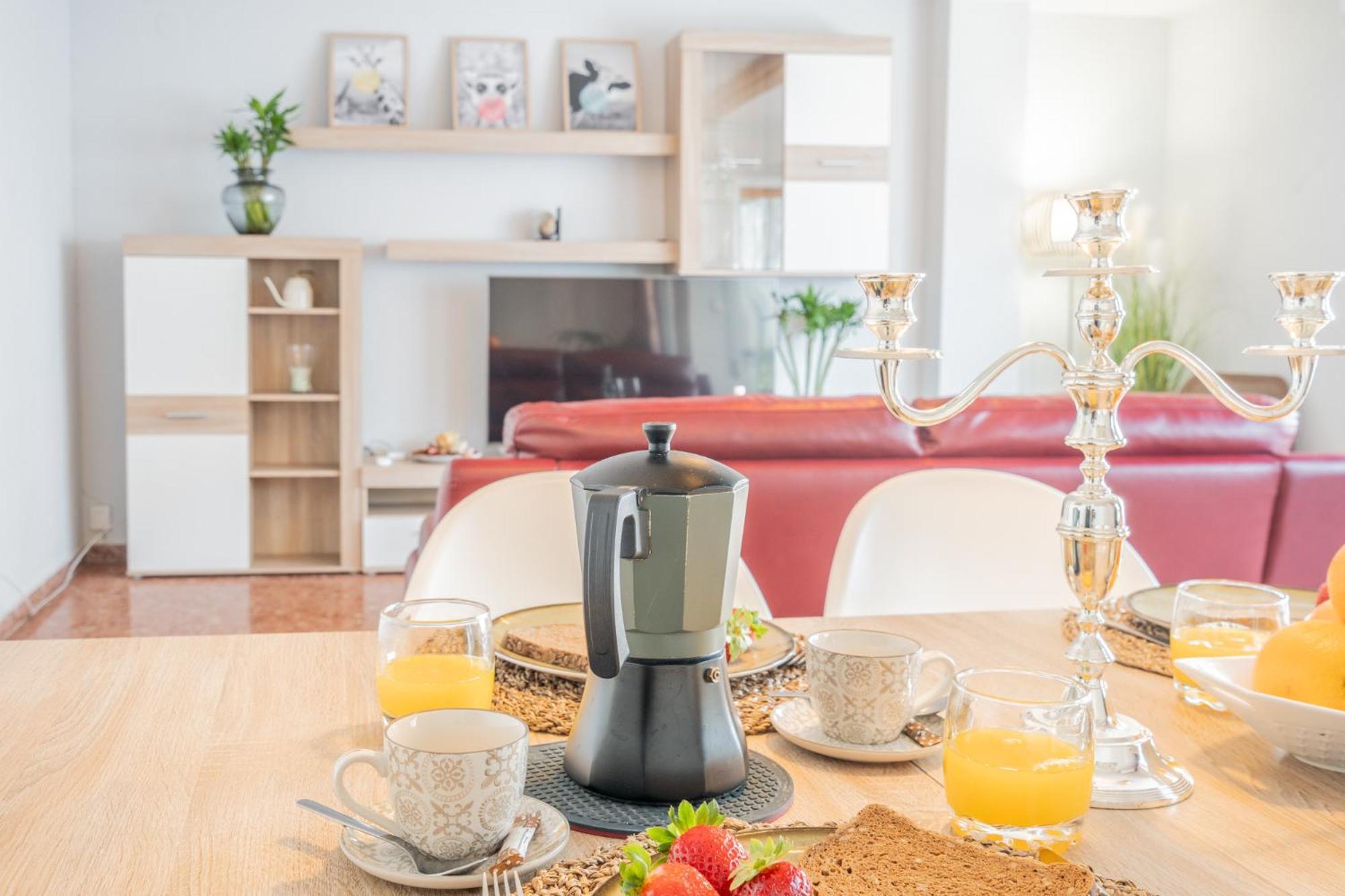 Apartamento Familiar En Avenida Del Puerto Walencja Zewnętrze zdjęcie