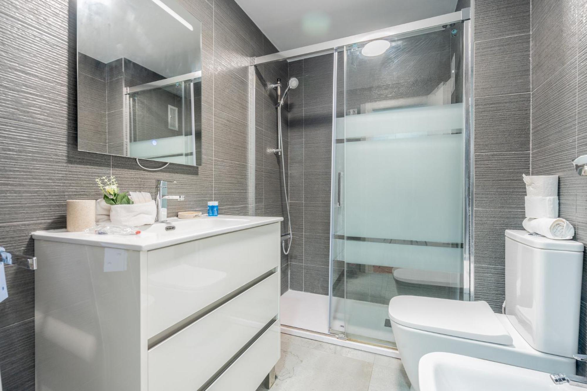 Apartamento Familiar En Avenida Del Puerto Walencja Zewnętrze zdjęcie