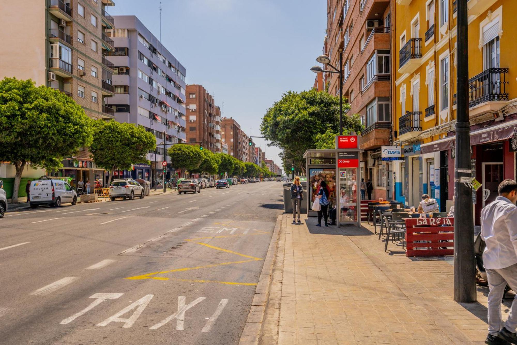 Apartamento Familiar En Avenida Del Puerto Walencja Zewnętrze zdjęcie
